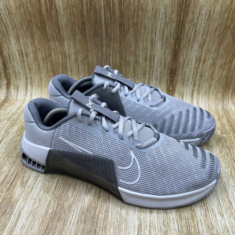 Nike Metcon 9 Men's Size 10.5 Light Smoke Grey Training Workout Shoes DZ2617-002
